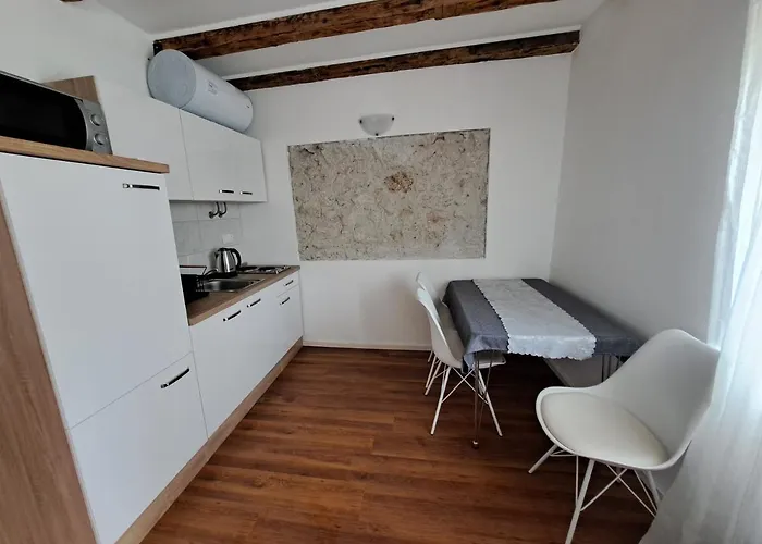 Levanat Apartman Nin